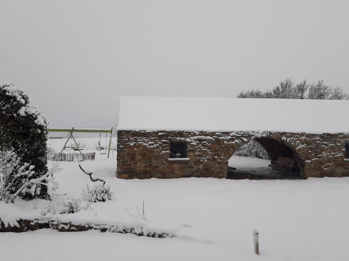 Gorgeous Holiday Home In Stoumont With Garden Exterior photo